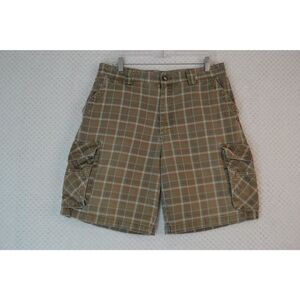 Cabela's Casuals Men's 34 Green Plaid Multi Pocket Hiking Cargo Shorts